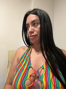 nataliia queen  online show from July 10, 5:35 pm