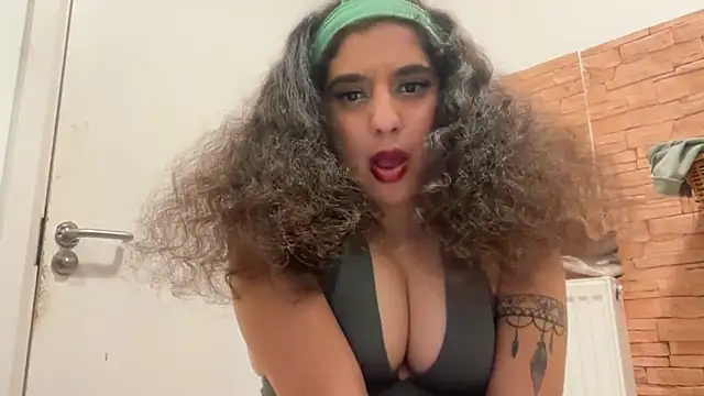 fayfay21xh online show from March 13, 8:14 pm