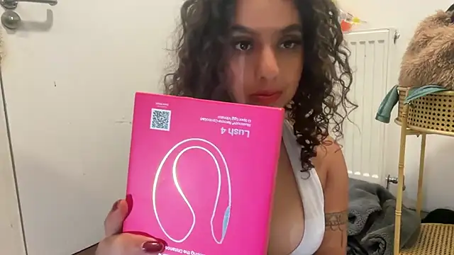 fayfay21xh online show from July 8, 9:37 pm
