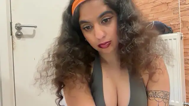 fayfay21xh online show from February 28, 6:51 pm