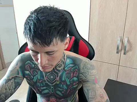 Chrissblack online show from March 4, 1:41 pm