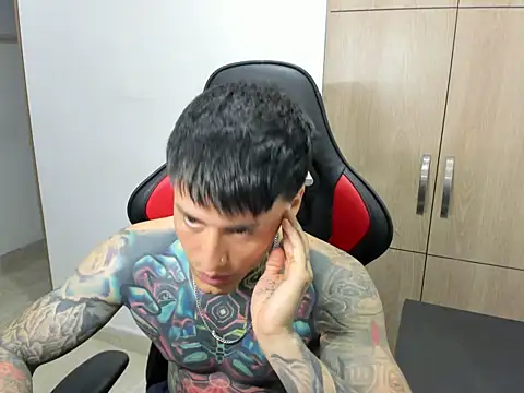 Chrissblack online show from March 26, 2:54 am