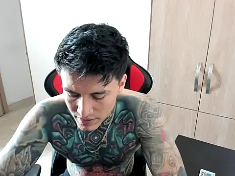 Chrissblack online show from January 7, 8:47 pm