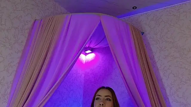 LolaGray   online show from May 24, 12:49 pm