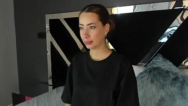 LolaGray   online show from January 18, 5:38 pm