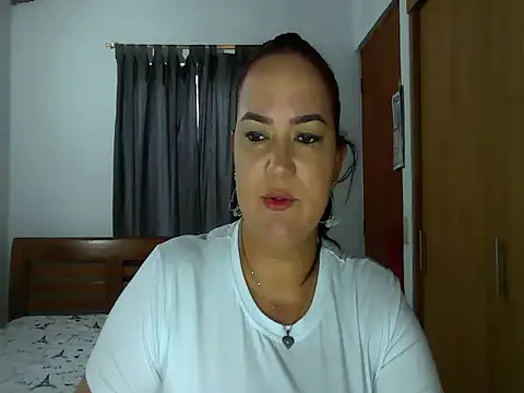 Roja tentacion online show from May 25, 6:39 pm