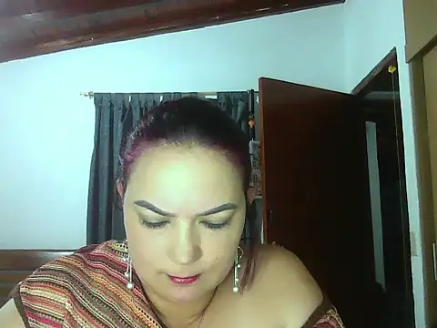 Roja tentacion online show from June 1, 1:17 am