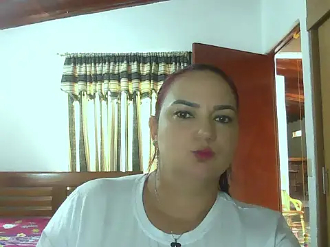 Roja tentacion online show from April 7, 8:10 pm