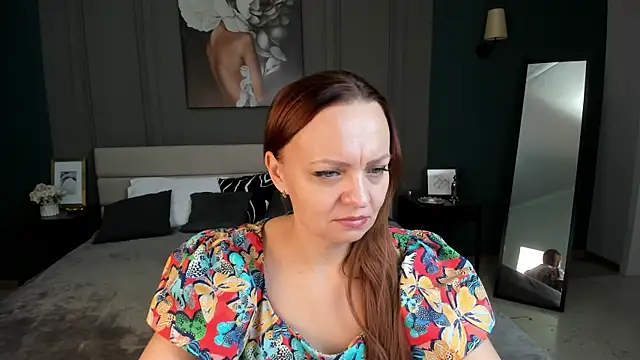  Manuka  online show from January 8, 1:11 am