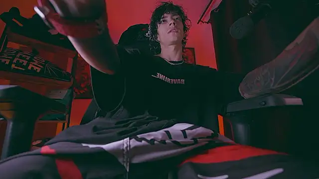 Olliver   y online show from March 19, 11:27 pm