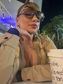 Ginevrafedez online show from February 12, 2:11 am