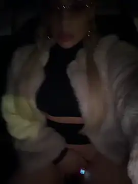 Ginevrafedez online show from March 7, 3:35 am