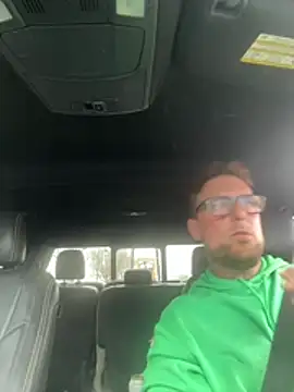 WIDBIGWHITECOCK online show from April 15, 7:58 pm