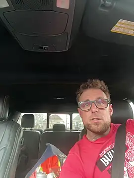 WIDBIGWHITECOCK online show from April 18, 10:32 pm