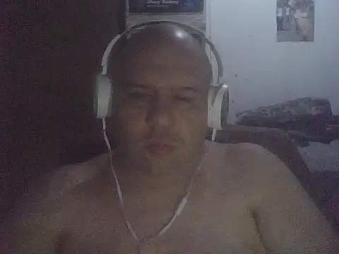 franco bearboy05 online show from January 16, 6:23 pm