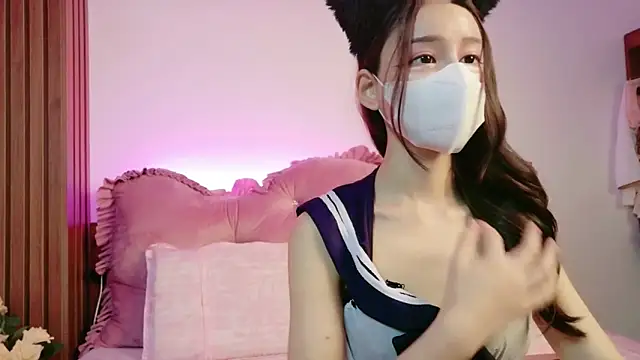 Fiona y online show from February 10, 11:42 am