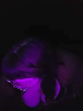LunaLuxxx666 online show from March 11, 5:45 am