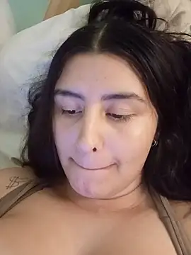 Tiffany06 online show from April 18, 8:16 am