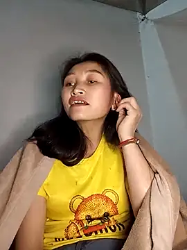 yumyum112 online show from January 11, 12:56 pm