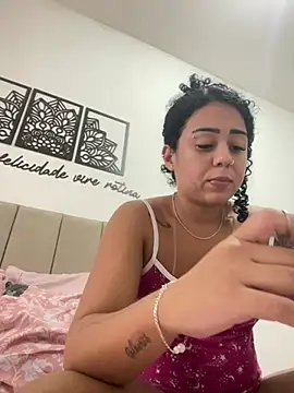 Snapshot of Cachinhossfd chatting on June 22, 6:27 pm Cachinhossfd online show from June 22, 6:27 pm