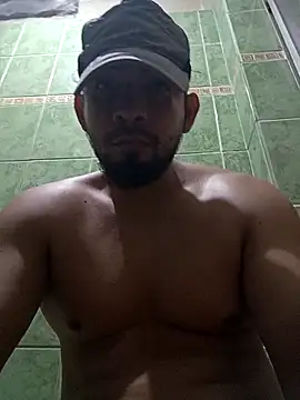 Snapshot of paladito01 chatting on March 3, 7:04 am paladito01 online show from March 3, 7:04 am