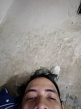 paladito01 online show from March 31, 9:06 pm