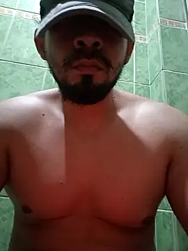 Snapshot of paladito01 chatting on March 1, 6:35 am paladito01 online show from March 1, 6:35 am