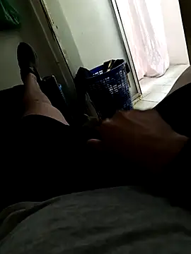 paladito01 online show from April 14, 8:47 pm