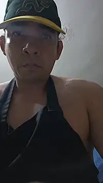 paladito01 online show from May 14, 4:42 am
