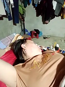 vanvan005 online show from February 7, 1:19 pm