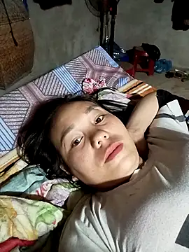 vanvan005 online show from February 2, 11:26 pm