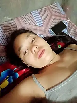 vanvan005 online show from March 7, 11:43 pm