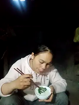 vanvan005 online show from March 9, 11:41 pm