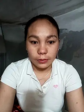 vanvan005 online show from March 13, 11:10 pm