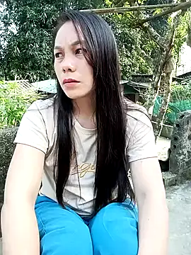vanvan005 online show from May 15, 11:47 pm