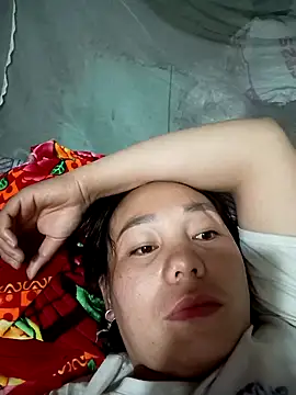 vanvan005 online show from March 1, 11:05 pm