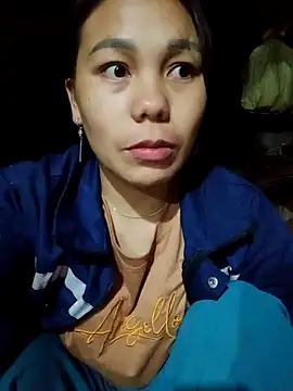 vanvan005 online show from March 12, 10:52 am