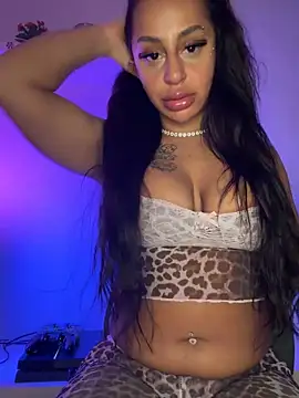 sweetxlayla online show from April 12, 10:02 pm