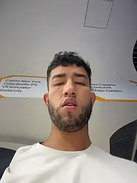 liam bronw online show from March 26, 8:18 pm