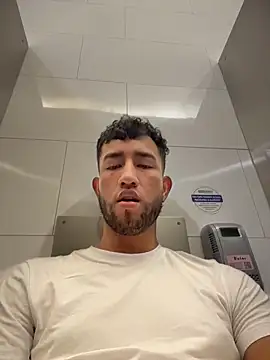 liam bronw online show from April 9, 6:25 pm