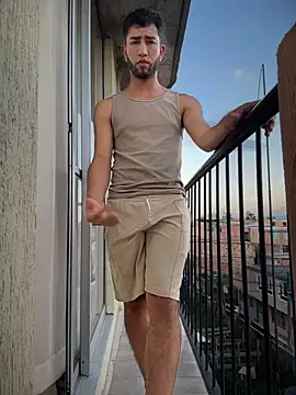 liam bronw online show from January 17, 11:08 pm