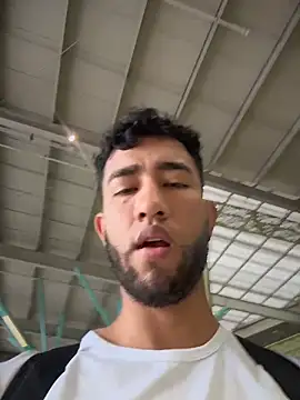 liam bronw online show from April 15, 6:12 pm