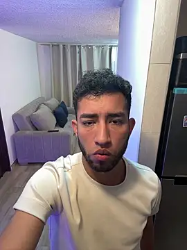 liam bronw online show from January 6, 10:14 pm