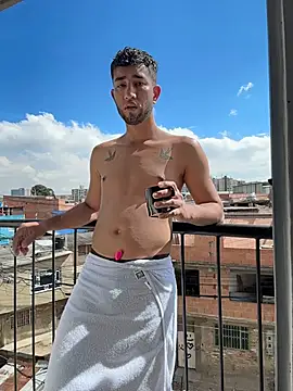 liam bronw online show from February 9, 2:37 pm