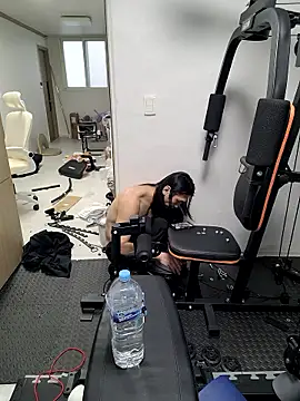 Snapshot of SADKOREAN chatting on January 19, 8:18 am SADKOREAN online show from January 19, 8:18 am