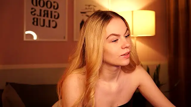 secretdesireee online show from January 13, 1:59 pm