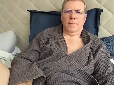 Snapshot of abibull chatting on February 28, 10:59 am abibull online show from February 28, 10:59 am