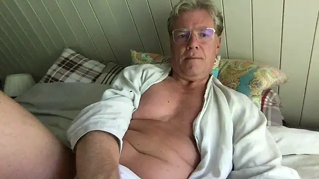 abibull online show from June 26, 9:26 am
