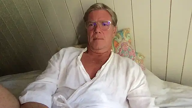 abibull online show from July 16, 3:09 pm