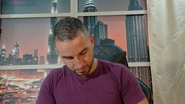 Snapshot of lorenzo_walker_1 chatting on May 15, 5:33 pm lorenzo walker 1 online show from May 15, 5:33 pm